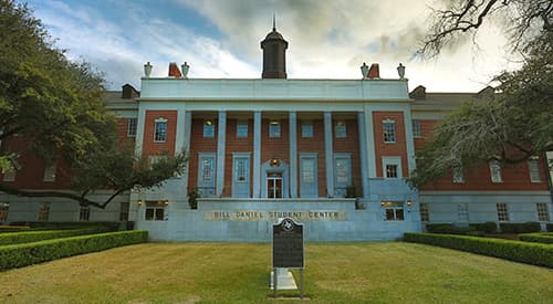 Bill Daniel Student Center