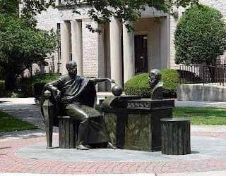 Hofstra University Scavenger Hunt and Escape Game