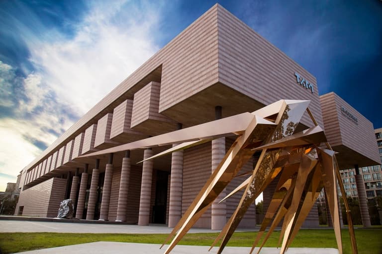 Eskenazi Museum of Art